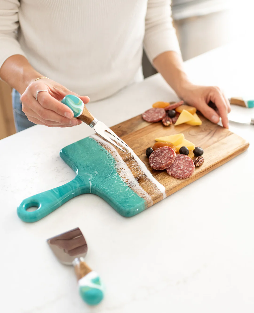 Dishware & Gifts
