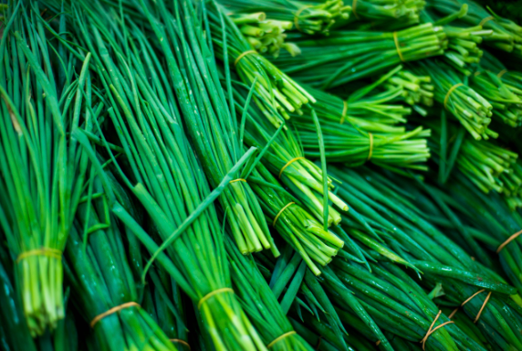 Garlic Chive White Balsamic Vinegar