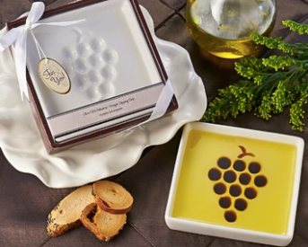 "Vineyard Select" Olive Oil & Vinegar Dipping Dish
